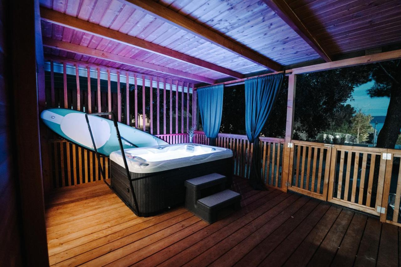 Sea House Shade, Pool & Jacuzzi - Privilege Point Camping & Villas Selce Extérieur photo